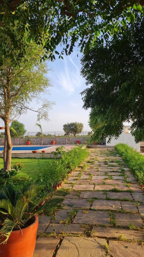 The Rustic Villa, A Stay With Luxuries Amenities And Exotic Nature Jaipur Ngoại thất bức ảnh