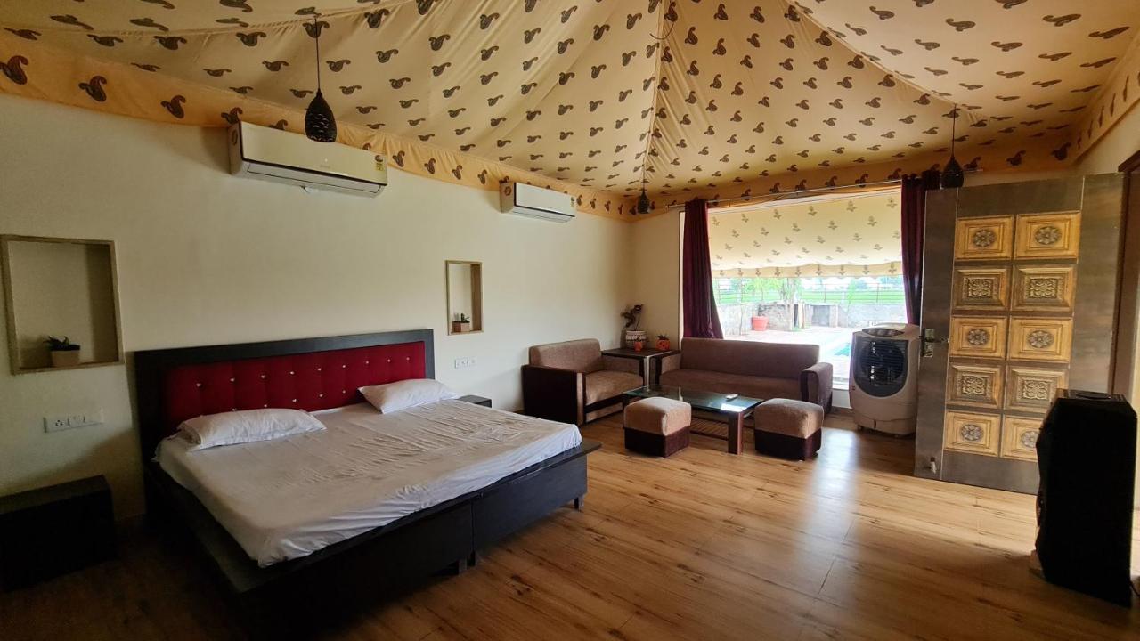The Rustic Villa, A Stay With Luxuries Amenities And Exotic Nature Jaipur Ngoại thất bức ảnh