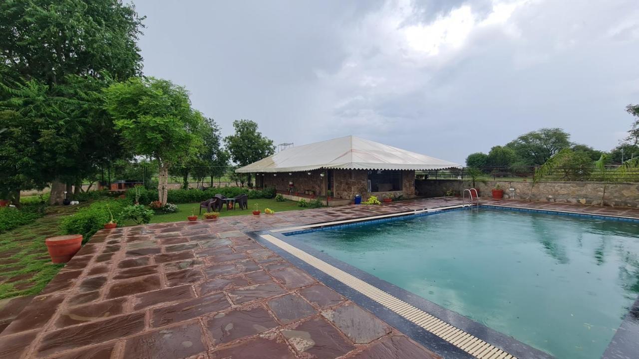 The Rustic Villa, A Stay With Luxuries Amenities And Exotic Nature Jaipur Ngoại thất bức ảnh