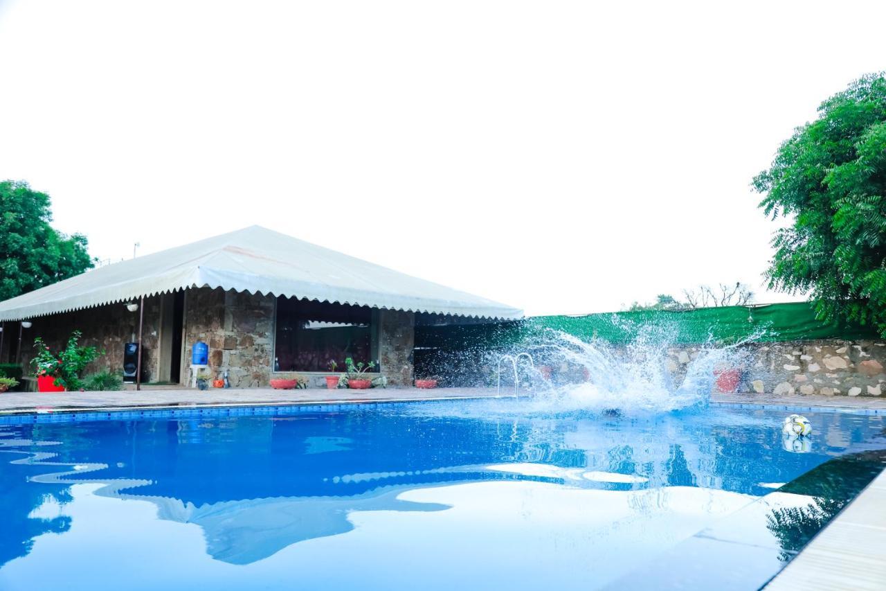 The Rustic Villa, A Stay With Luxuries Amenities And Exotic Nature Jaipur Ngoại thất bức ảnh