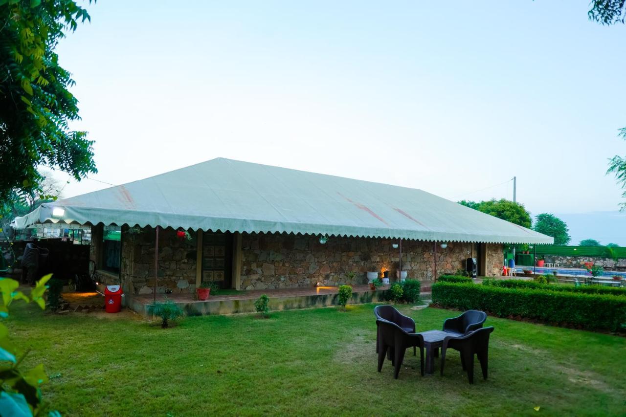 The Rustic Villa, A Stay With Luxuries Amenities And Exotic Nature Jaipur Ngoại thất bức ảnh