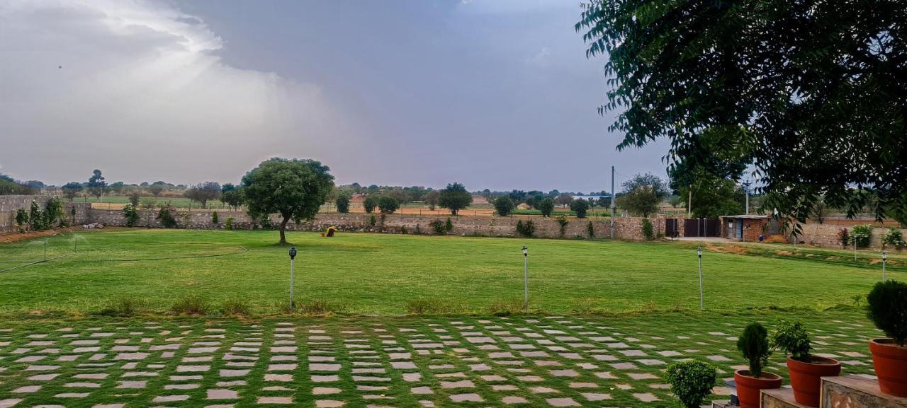 The Rustic Villa, A Stay With Luxuries Amenities And Exotic Nature Jaipur Ngoại thất bức ảnh